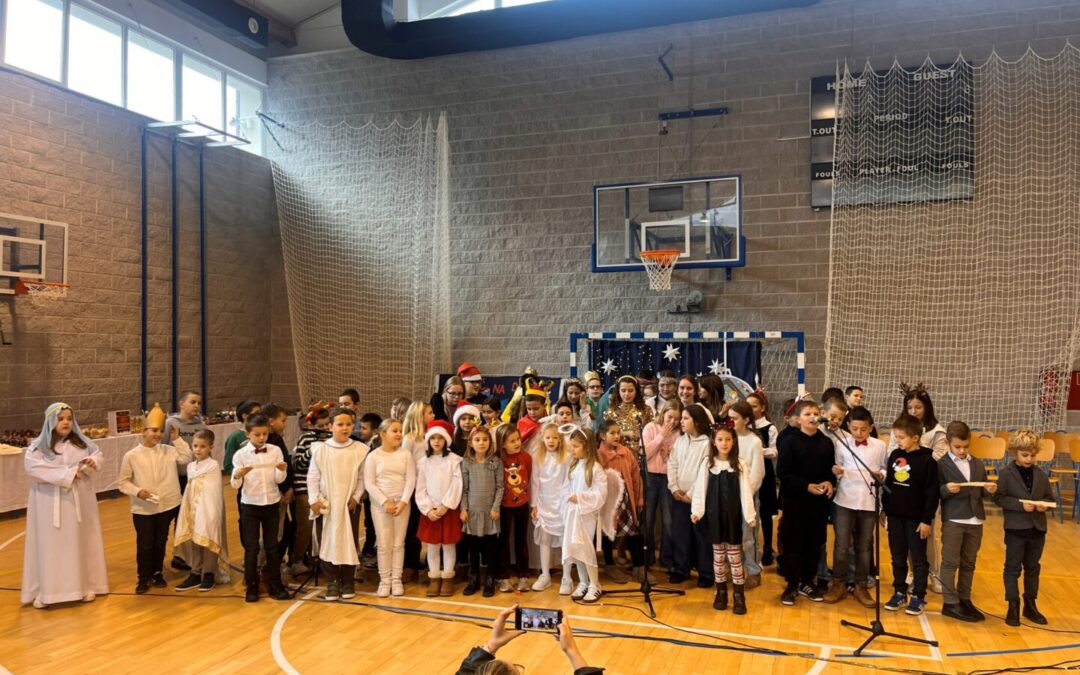 Božićna priredba povodom završetka prvog polugodišta